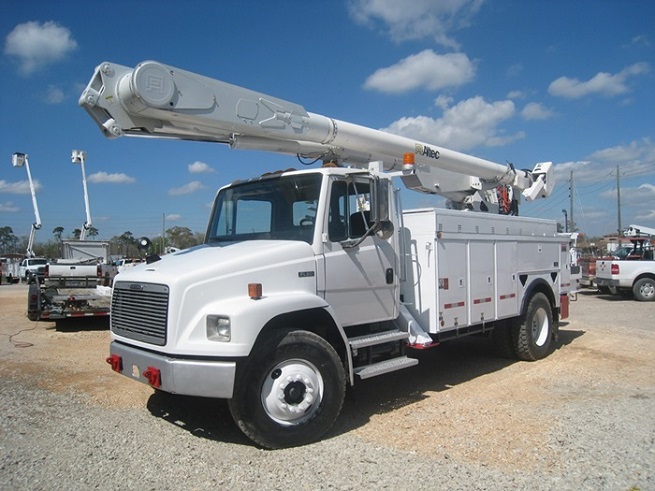 Learn all about bucket trucks 1