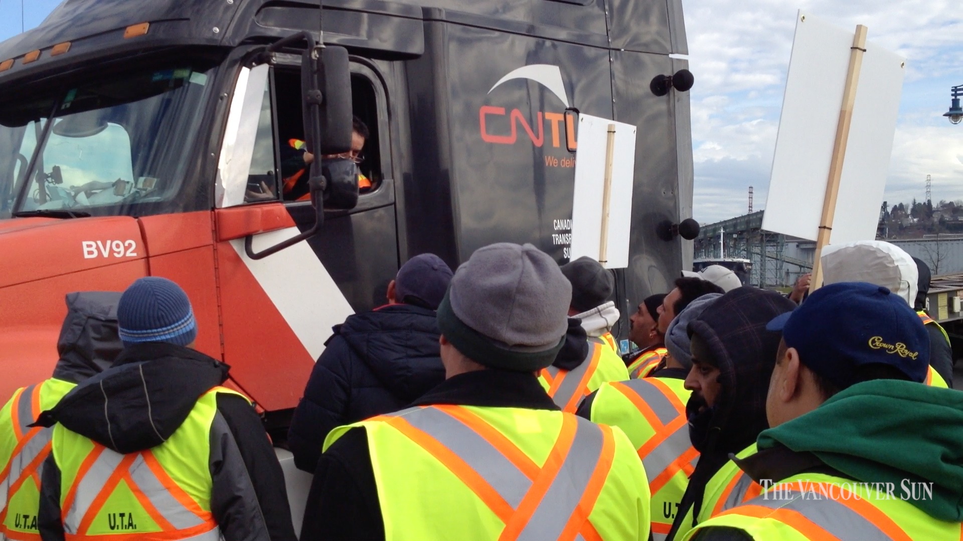 Pros and Cons Of Truckers Union