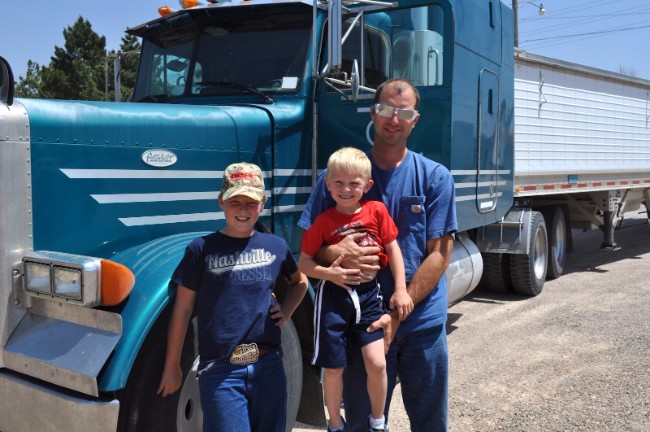 Life as a Truck Driver – Balance Between Highway and Home