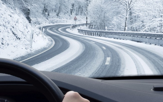 CDL Training In Winter – Pros and Cons