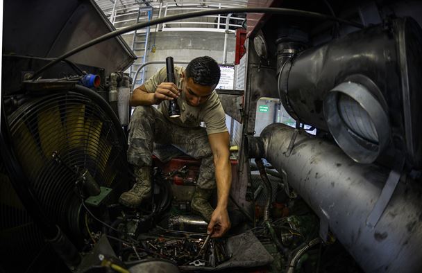 dishonest truck mechanics in a truck repair shop